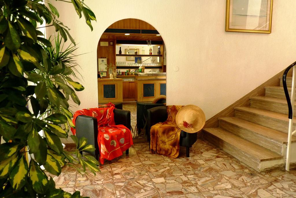 Hotel Villa Del Bagnino Rimini Exterior foto